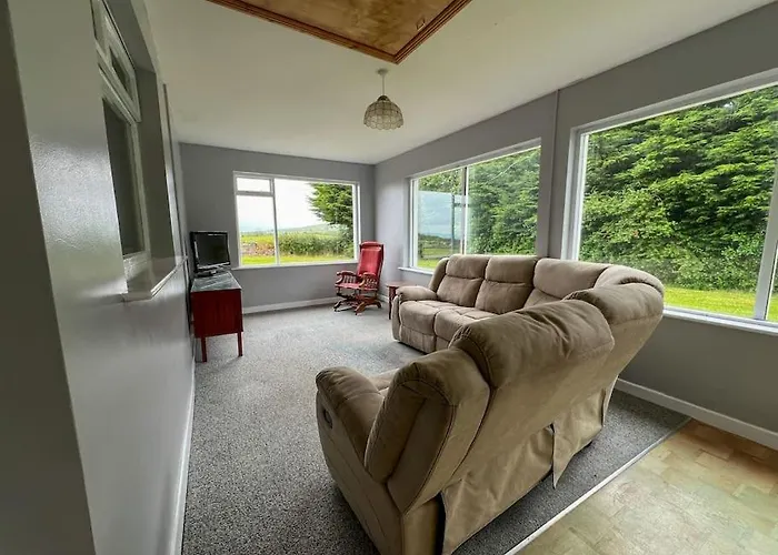 Dom wakacyjny Mountain View At Grange Beg # 2 *